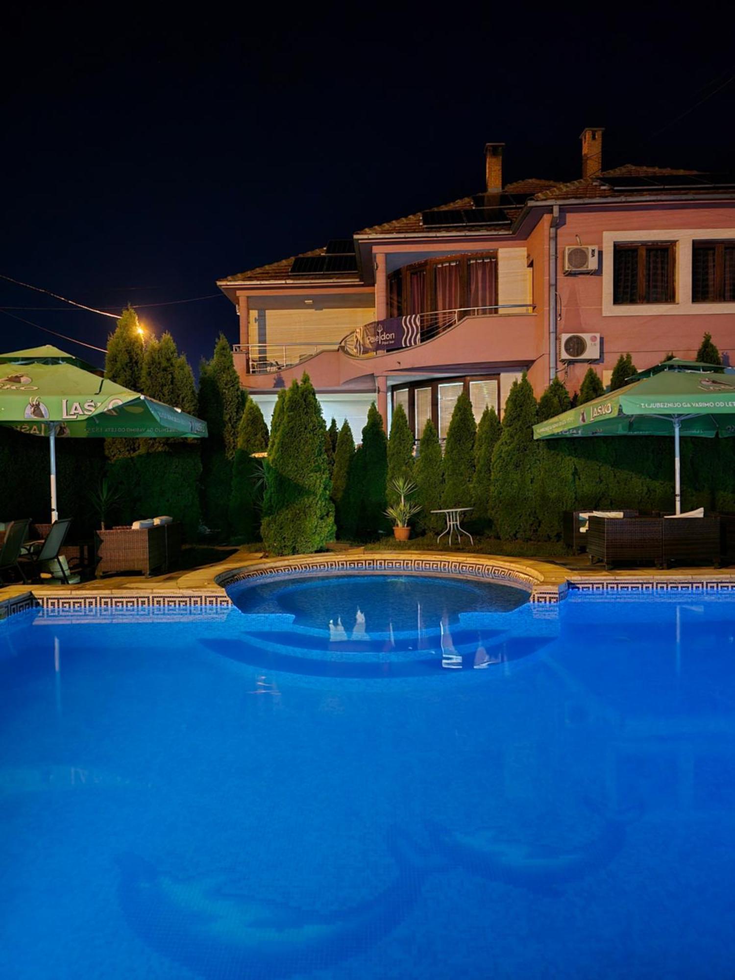 Poseidon Apartment Ni Exterior foto